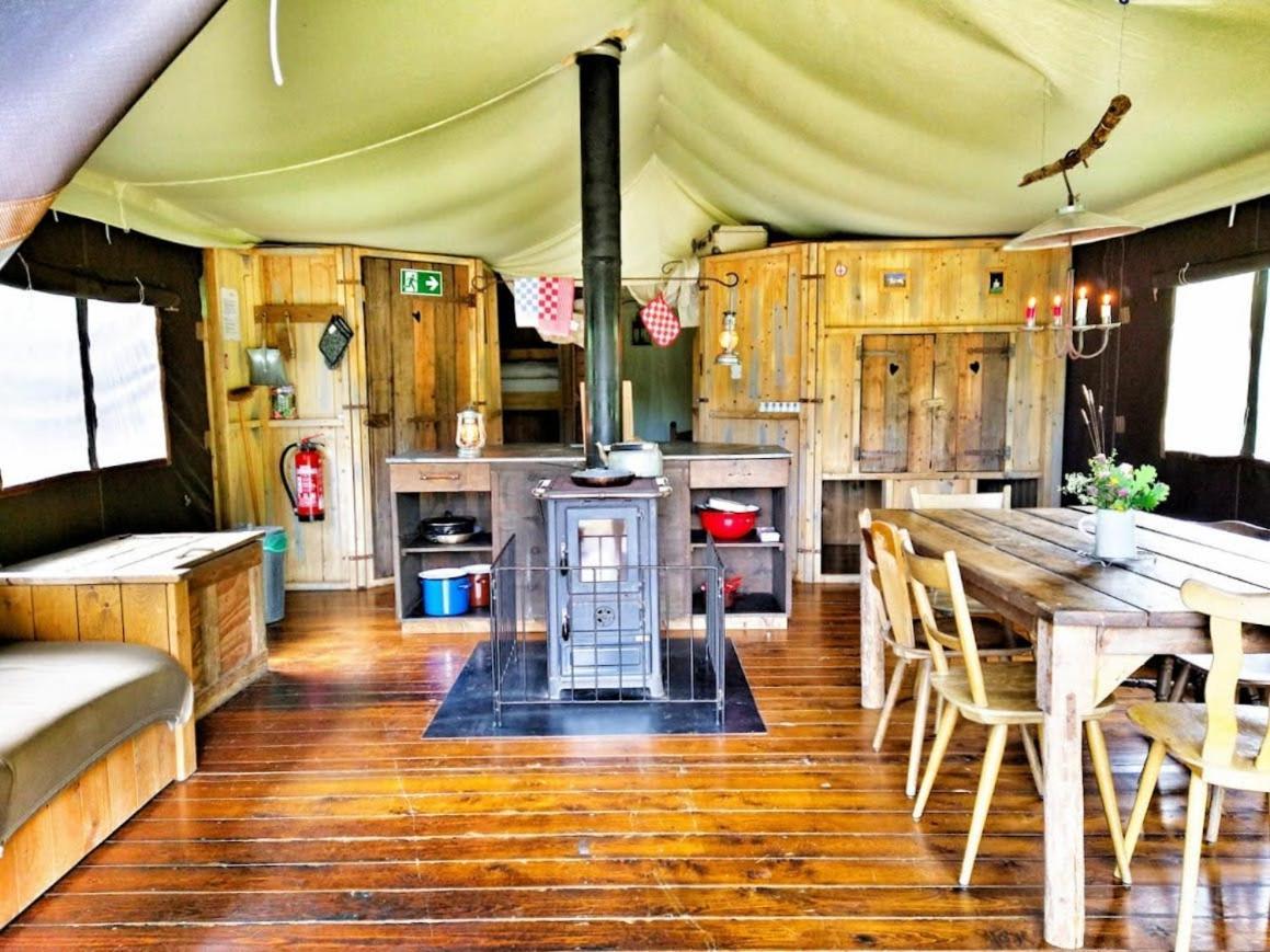 Glamping-Paradies Am Dengler Hof Hohenberg an der Eger Dış mekan fotoğraf